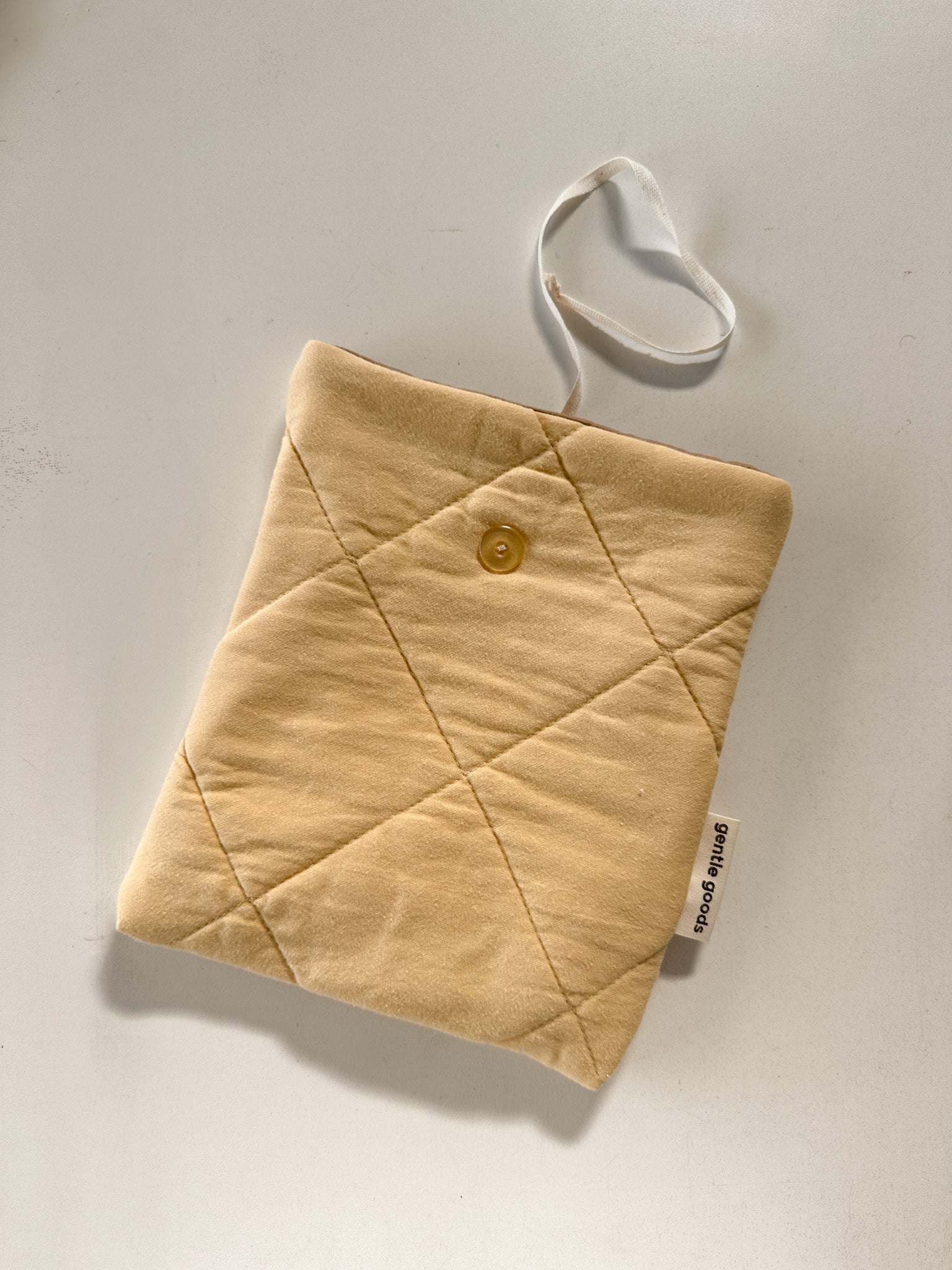 The E-Reader/Book Sleeve - Tie Closure