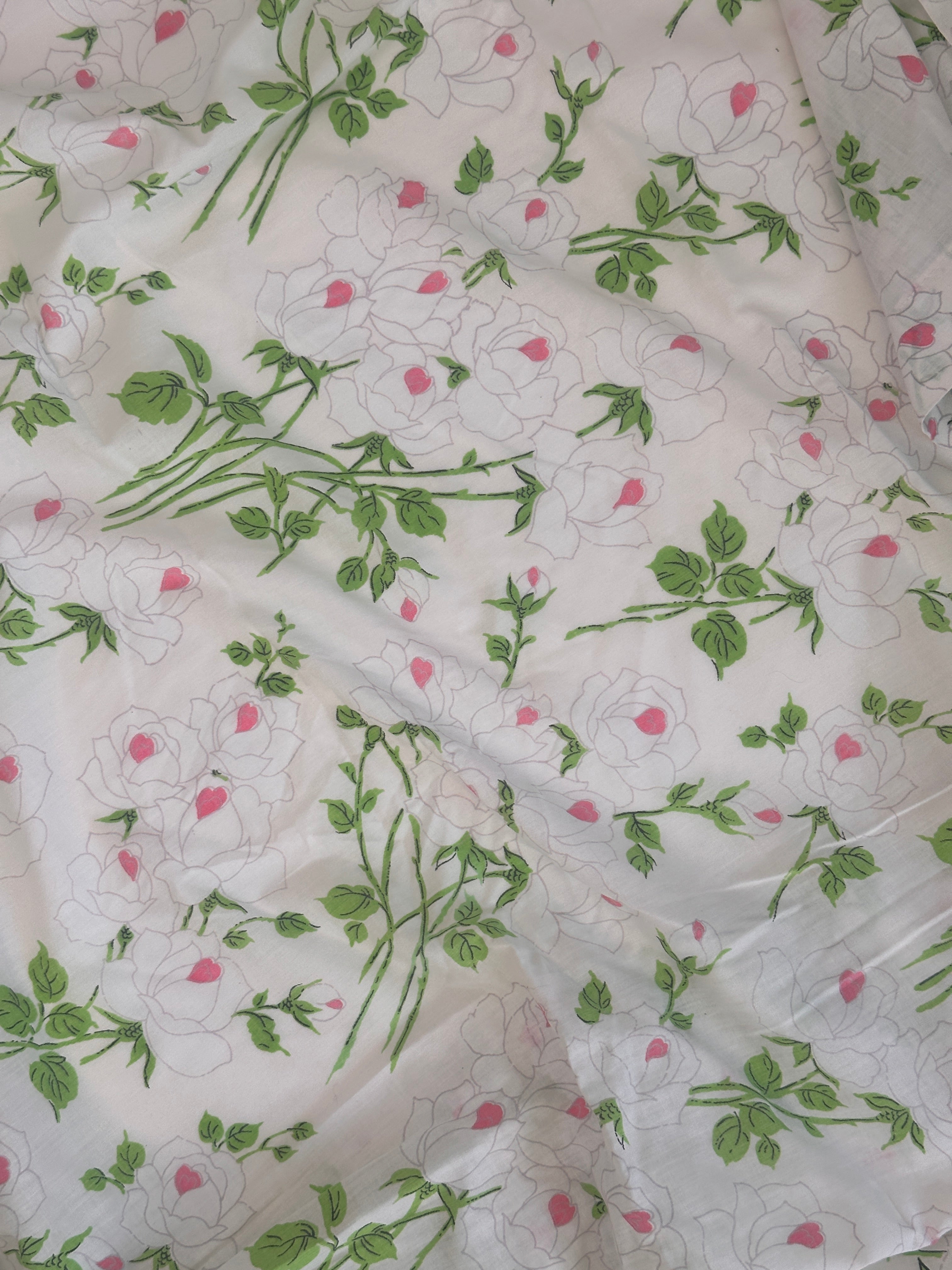 White Floral - Vintage Fabric - Size: 80"x92"